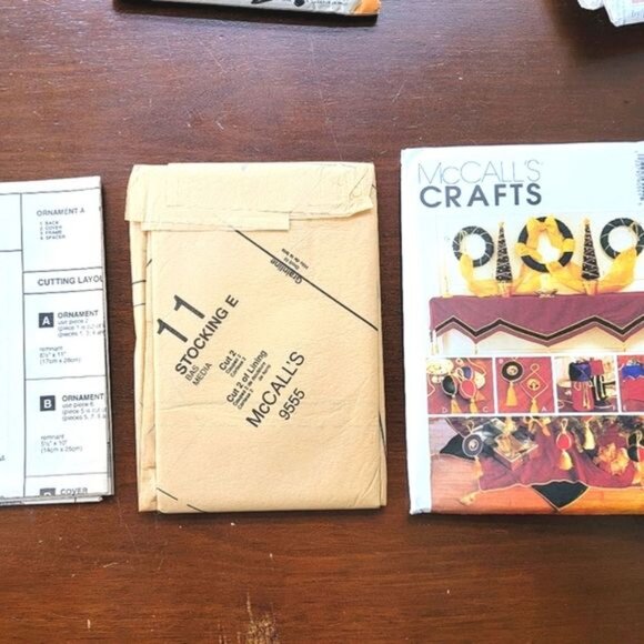 1998 McCall's Craft 9555 Christmas Decor sew pattern Uncut Factory Fold DIY Vint - Picture 2 of 4